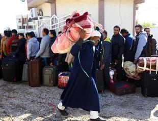 15,000 Egyptians flee Libya after warning