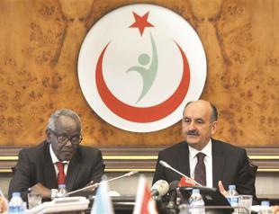 Health Minister slams LÖSEV’s efforts to increase hospital’s bed capacity