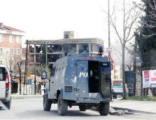 14-year-old girl wounded in head with tear gas canister during Istanbul protests