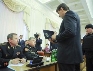 Two top Ukrainian officials arrested at cabinet meeting
