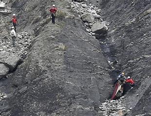 Germanwings co-pilot likely crashed jet deliberately: prosecutor