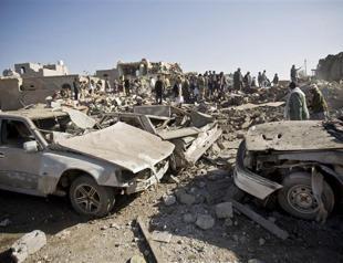 Saudi Arabia launches strikes on Yemen rebels