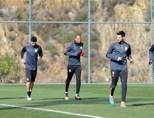 Galatasaray set for tense game in Belgrade