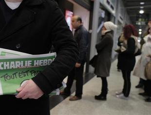 Almost half French oppose publishing Mohammed cartoons: poll