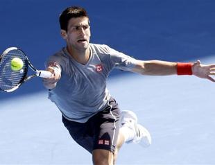 Djokovic, Federer vie for five Aussie Open crowns