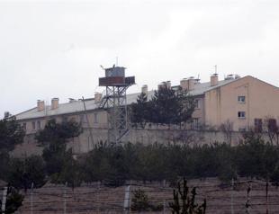 Number of inmates exceeds prison capacity in Turkey, report shows