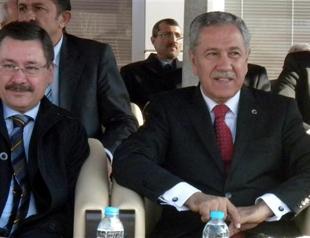 Probe launched after Turkish deputy PM’s accusations against Ankara mayor