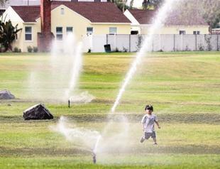 Avoiding global armed catastrophe