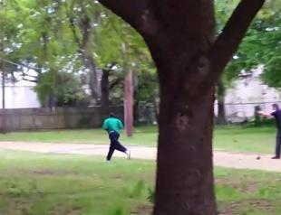 US cop charged with murder over shooting black man