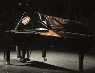 Fazıl Say to play with Orpheus at Carnegie Hall