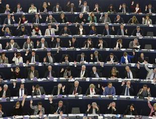 EU parliament urges Turkey to recognise ’Armenian genocide’