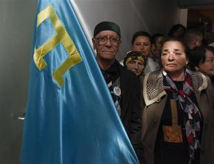 Russia pulls plug on Crimean Tatar TV sparking Ukraine outrage