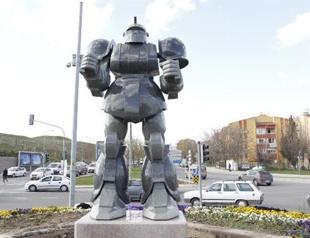 ‘Transformers’ statue called upon for help by Ankara’s eccentric mayor