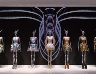 Fashion-hungry public drives success of designers museum shows