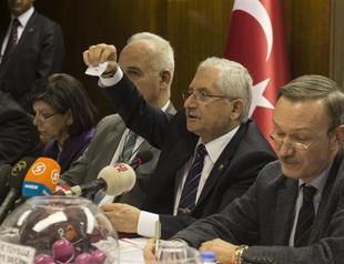 Ruling AKP, main opposition CHP to be next to each other on ballots