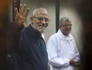 Egypt court confirms death sentence for Brotherhood head, 13 others