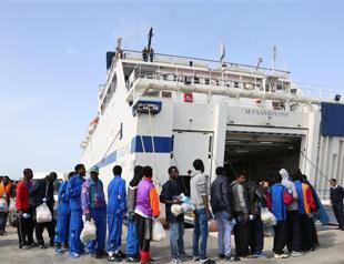 700 migrants feared dead in Mediterranean shipwreck