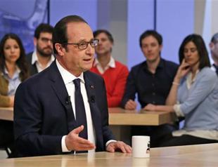 France, Russia negotiating solution to frozen warship deal: Hollande