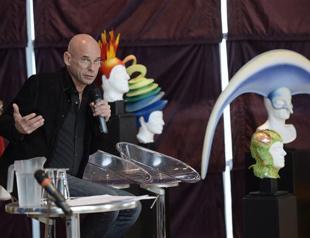 US and Chinese investors buy Cirque du Soleil