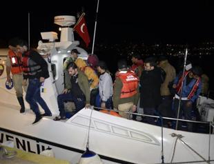 Turkey rescues 30 Syrian migrants from sinking boat
