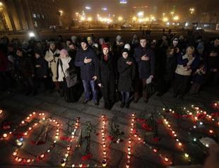 Ukraine scrambles after new rebel attacks