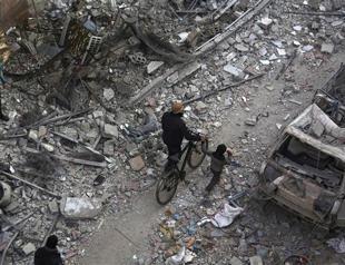 4 killed as rockets rain down on Syrian capital: monitor