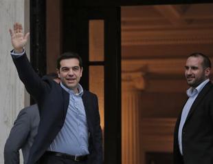 New Greek leader set to unveil anti-austerity government