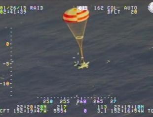 VIDEO: Stricken plane safely parachutes into sea off Hawaii