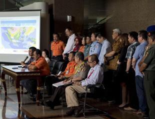 Hopes fade of finding more AirAsia crash victims