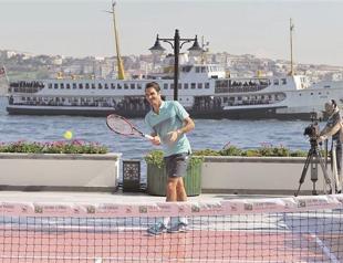 Federer aims for title in Istanbul