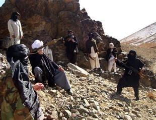 Fighting flares as Taliban advance on major Afghan city