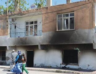 Eyewitness: Syrians’ house torched by locals in Istanbul