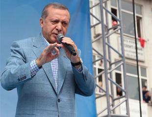 Turkish President Erdoğan defends top cleric’s use of luxury car