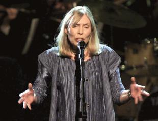 Joni Mitchell to make full recovery: Website