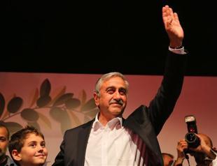 Cyprus leaders’ meeting postponed until next week