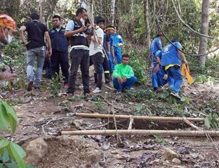 Mass migrant prison camp grave found in Thailand