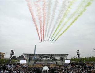 Italy opens Expo 2015 amid doubts and protests
