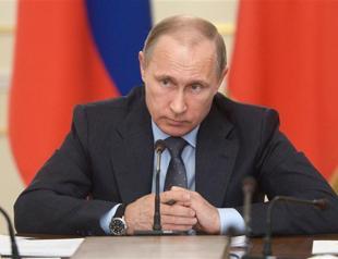 Russia signs up to $100 bn BRICS fund to rival IMF