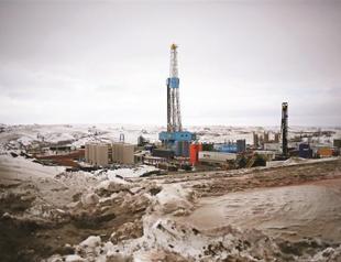 Oil market strikes 2015 highs