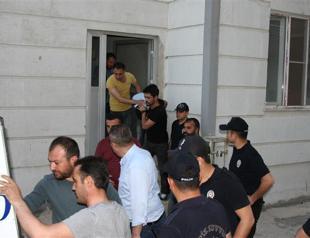 Boyfriend arrested in shooting of singing contestant