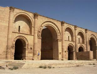 Coalition must defend Iraq heritage sites: minister