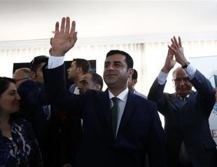 Demirtaş vows to resign if HDP fails to pass threshold