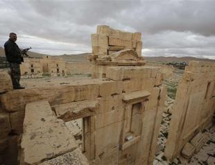 ISIL jihadists threaten Syrias ancient Palmyra: monitor