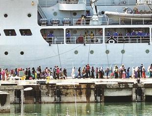 Send boatpeople back home, says Malaysia amid growing crisis at sea