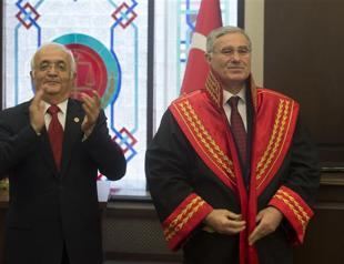 Former chief prosecutor of Supreme Court of Appeals says successor should conduct duty ‘without disturbing certain people’