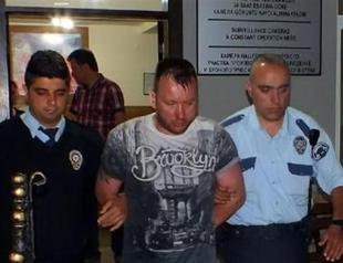 Polish man injures 7 after finding wife nude at Turkish poolside