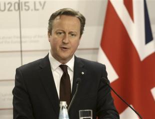 Britains opposition Labour Party backs Camerons EU referendum plan