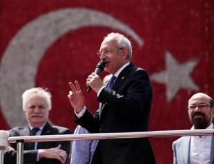 CHP leader vows to end poverty in Istanbul rally