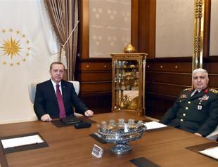 Turkish chief of staff returns to post after 15-day medical leave