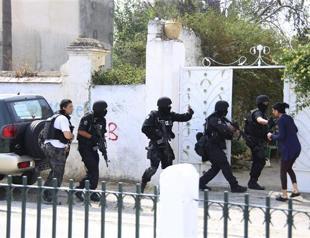 Tunisian soldier shot dead after opening fire on colleagues and killing one